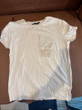 Simply Vera Vera Wang White Short-Sleeve Tee with Crochet Pocket